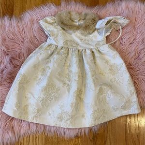 Janie and Jack Size 2T Gold/white holiday dress with fur neck
